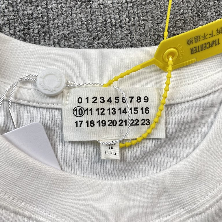 MM6 Maison Margiela Numeric Logo T-shirt - 11