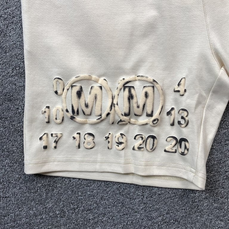 MM6 Maison Margiela Numeric Logo Shorts - 13