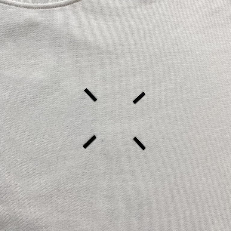 MM6 Maison Margiela Clock Graphic Crewneck - 11