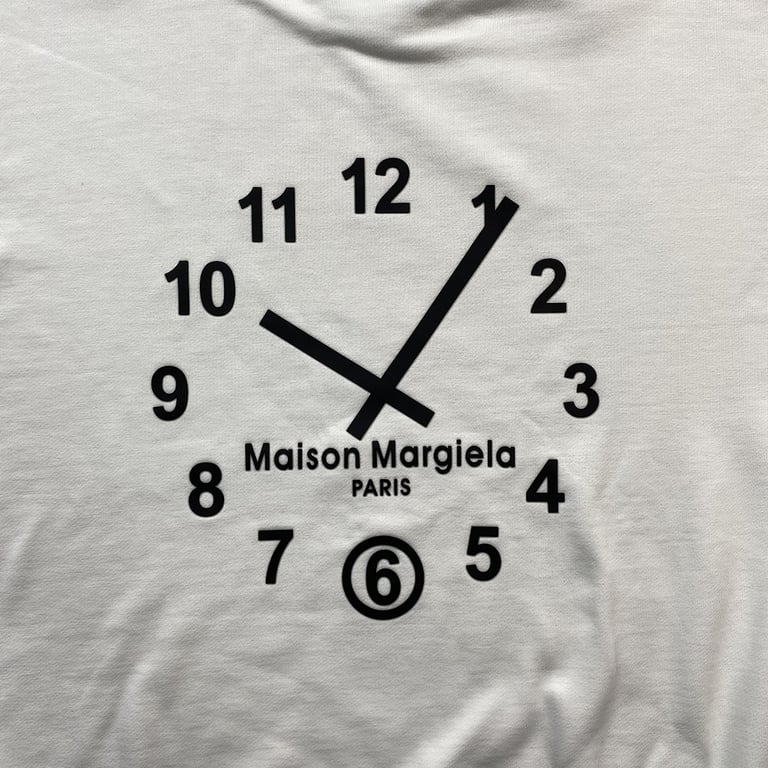 MM6 Maison Margiela Clock Graphic Crewneck - 14