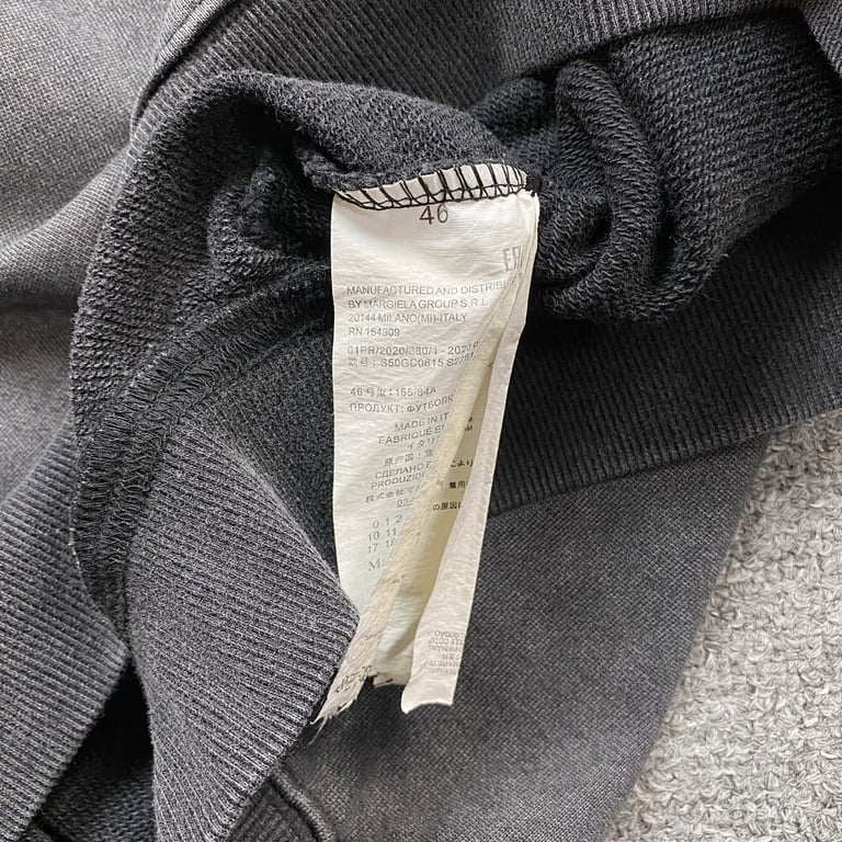 Maison Margiela Upside Down Logo Hoodie - 10