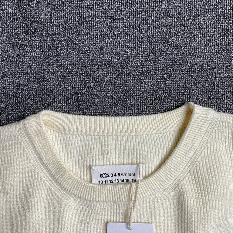 Maison Margiela Ribbed Knit Sweater - 12