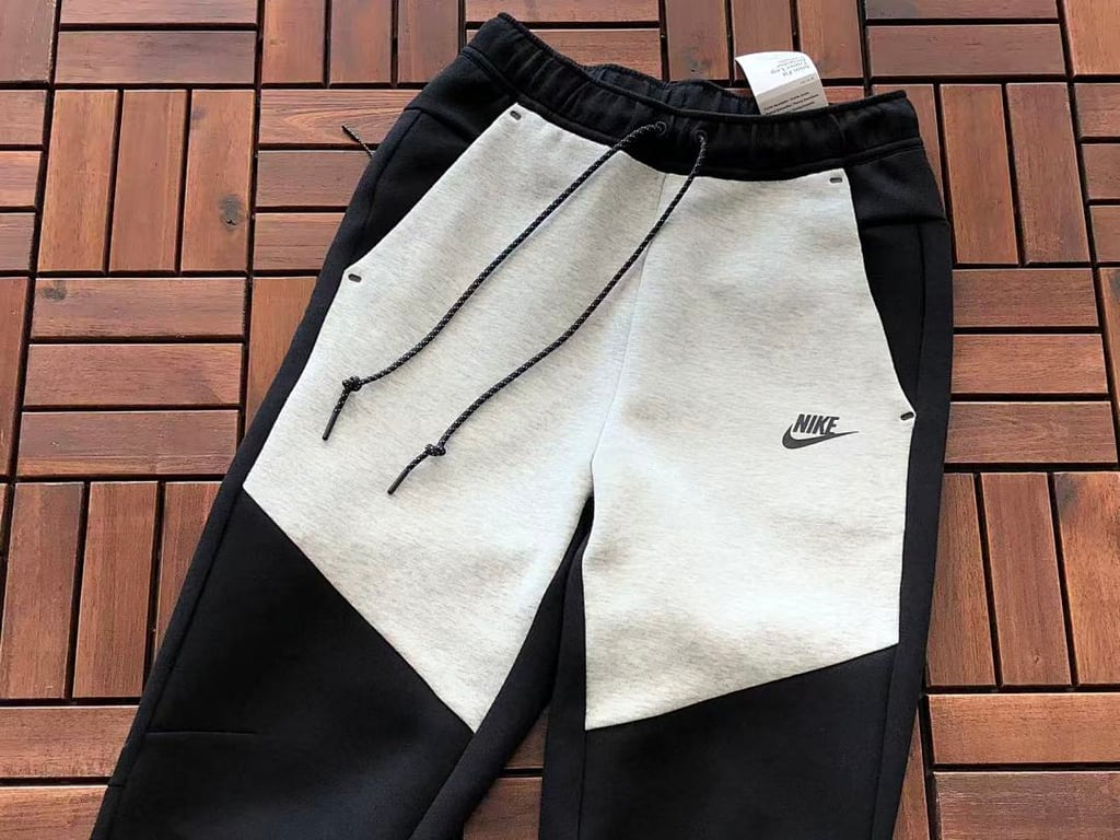 Nike Tech Fleece Tracksuit Grey Black - 39