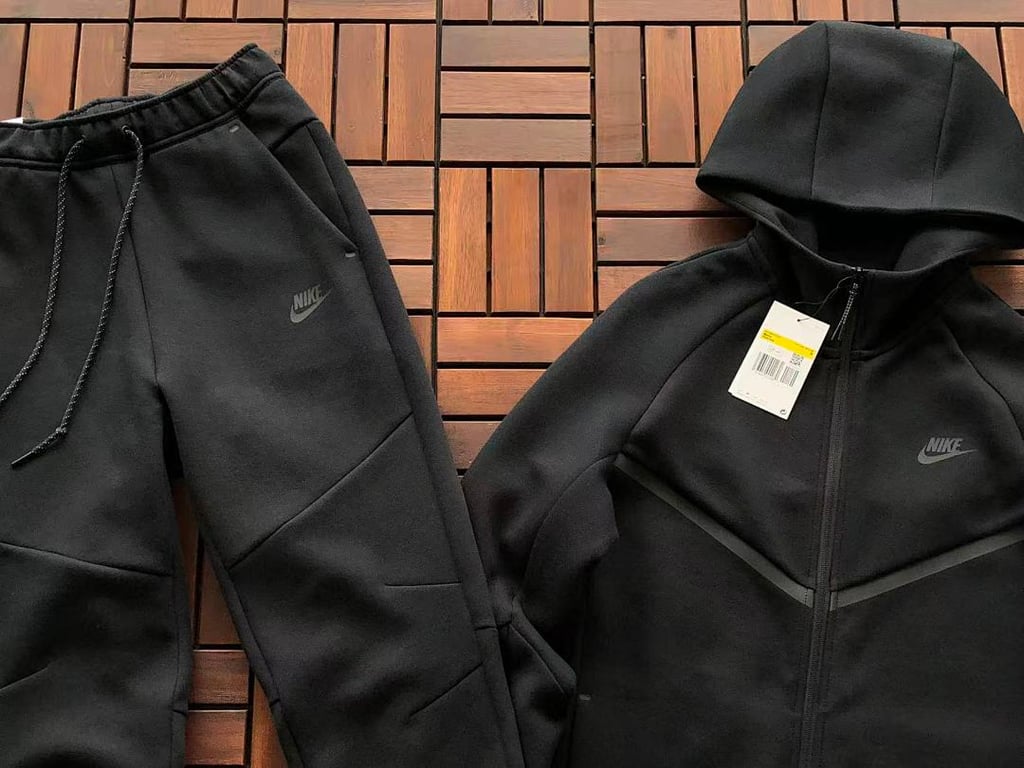 Nike Tech Fleece Full-Zip Hoodie and Pants Set Black - 5