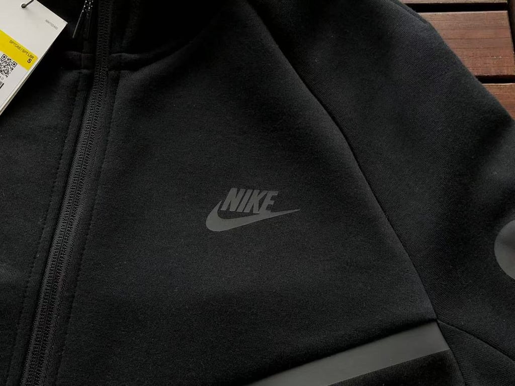 Nike Tech Fleece Full-Zip Hoodie and Pants Set Black - 11