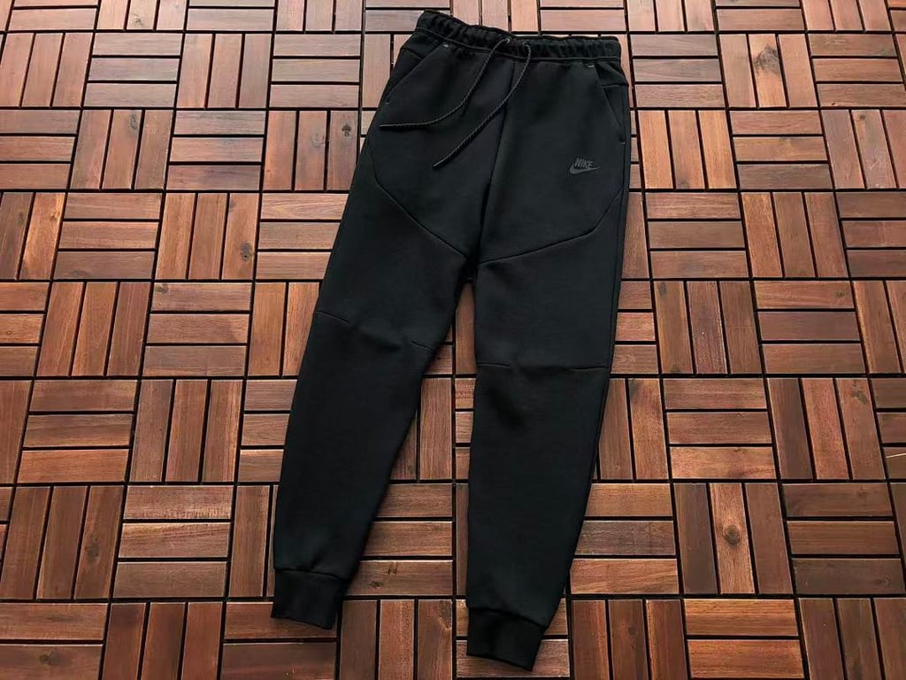 Nike Tech Fleece 2020 Tracksuit Black - 44