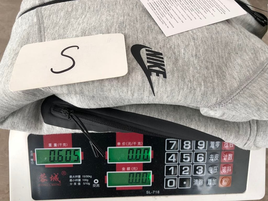 Nike Tech Fleece Tracksuit Grey - 83