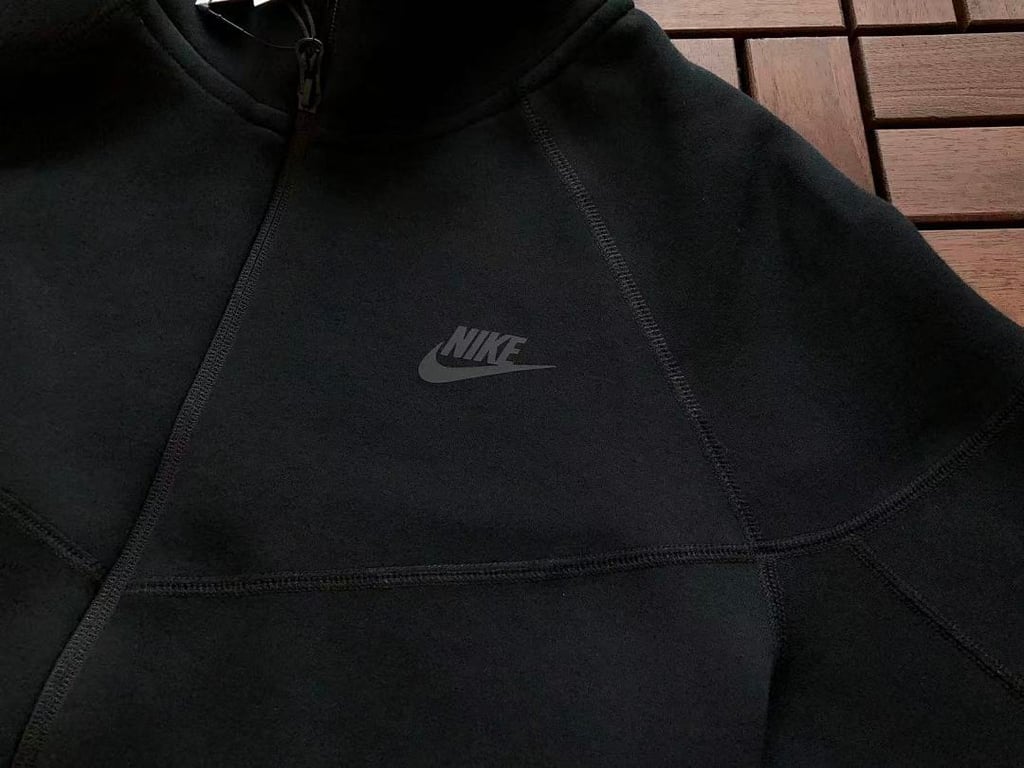 Nike Tech Fleece 2023 Tracksuit Black - 10