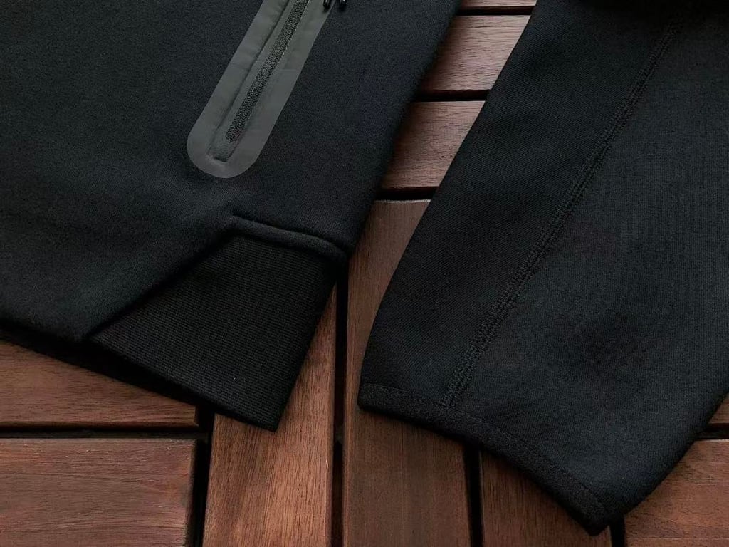 Nike Tech Fleece 2023 Tracksuit Black - 21