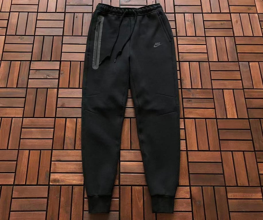 Nike Tech Fleece 2023 Tracksuit Black - 43