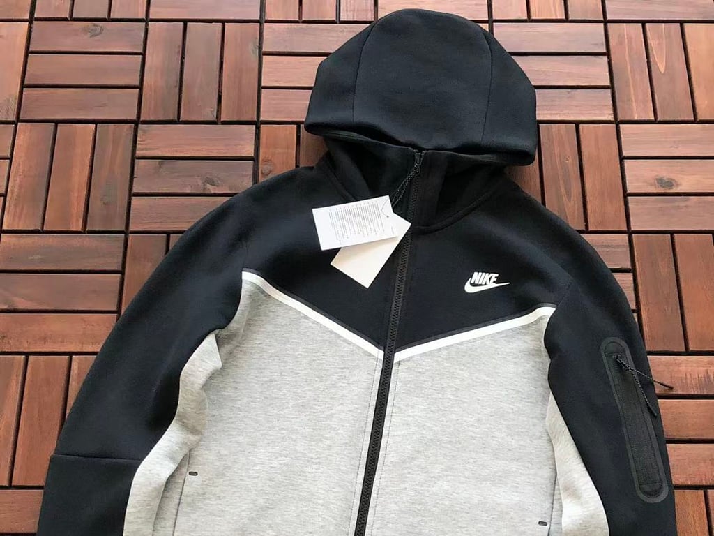 Nike Tech Fleece 2020 Tracksuit Grey Black - 10