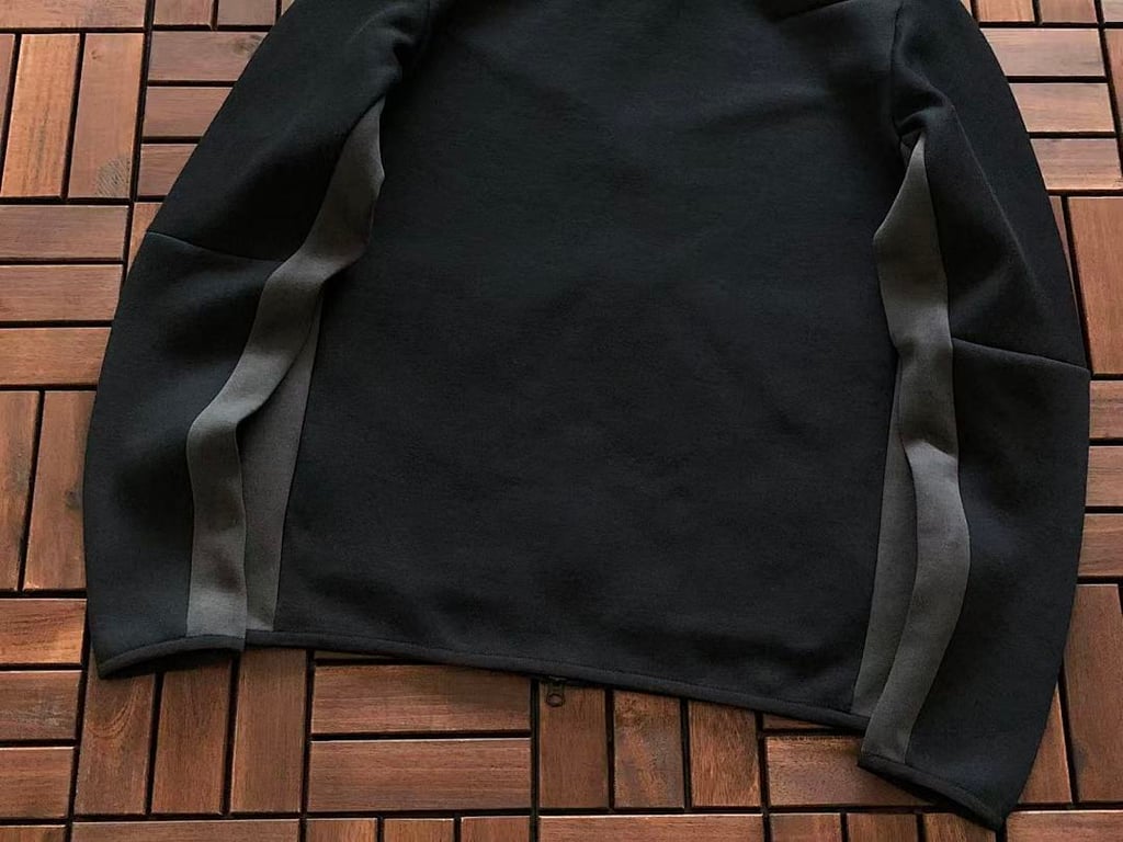 Nike Tech Fleece 2020 Tracksuit Black Orange - 35