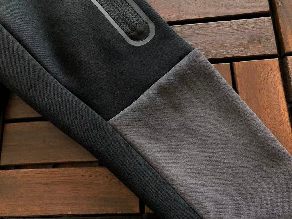 Nike Tech Fleece 2020 Tracksuit Black Grey Lime - 22