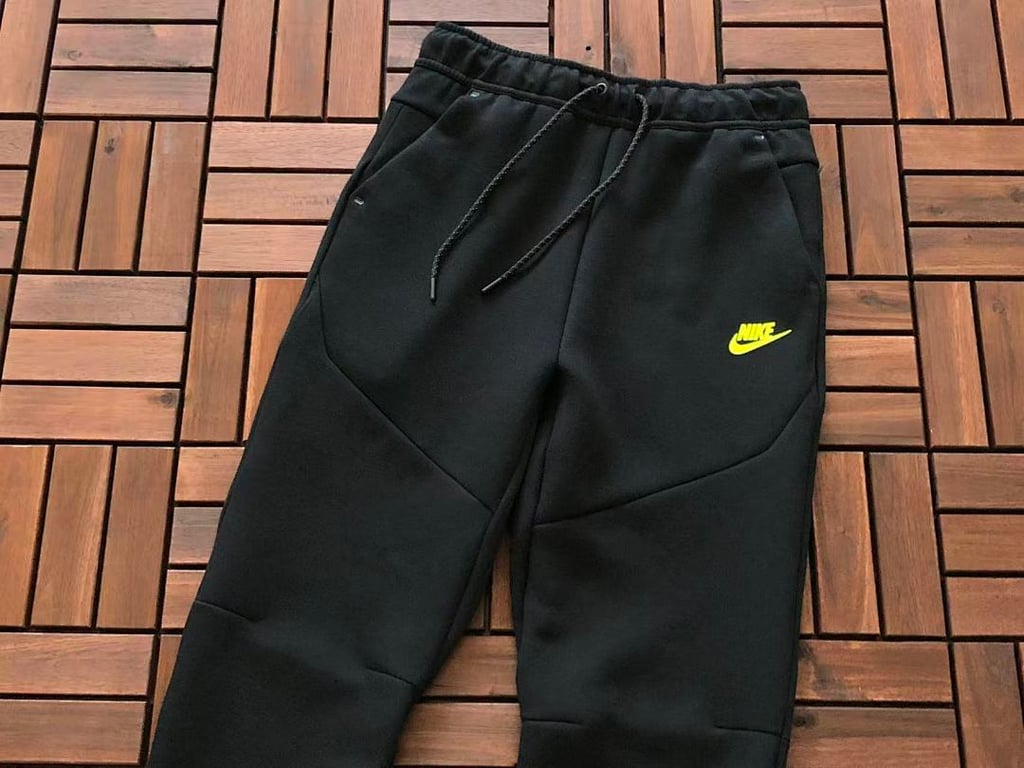 Nike Tech Fleece 2020 Tracksuit Black Grey Lime - 55