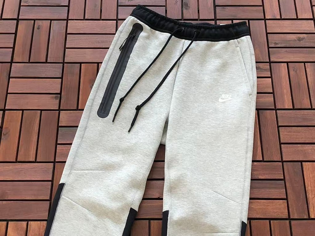 Nike Tech Fleece Tracksuit Grey Black - 46