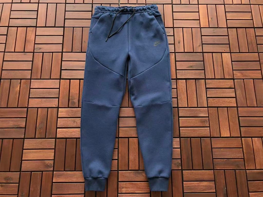 Nike Tech Fleece 2020 Midnight Navy Tracksuit - 54