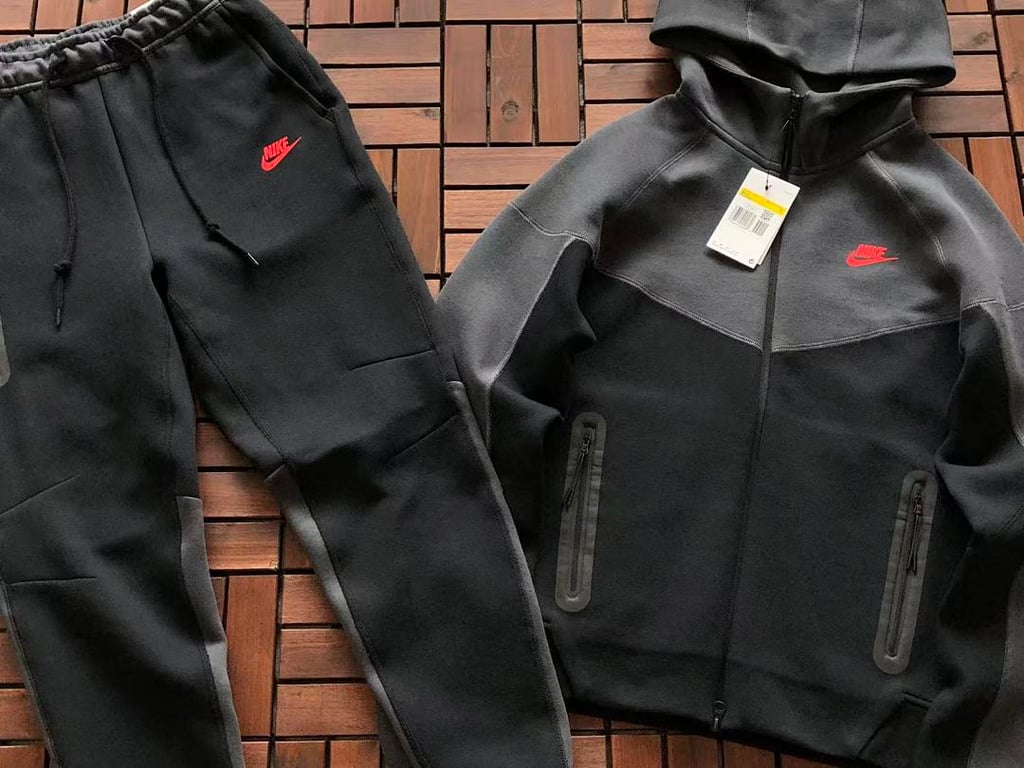 Nike Tech Fleece Set Black Grey Red - 4