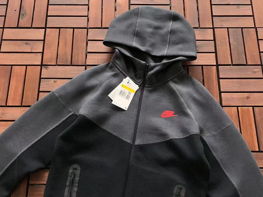 Nike Tech Fleece Set Black Grey Red - 12