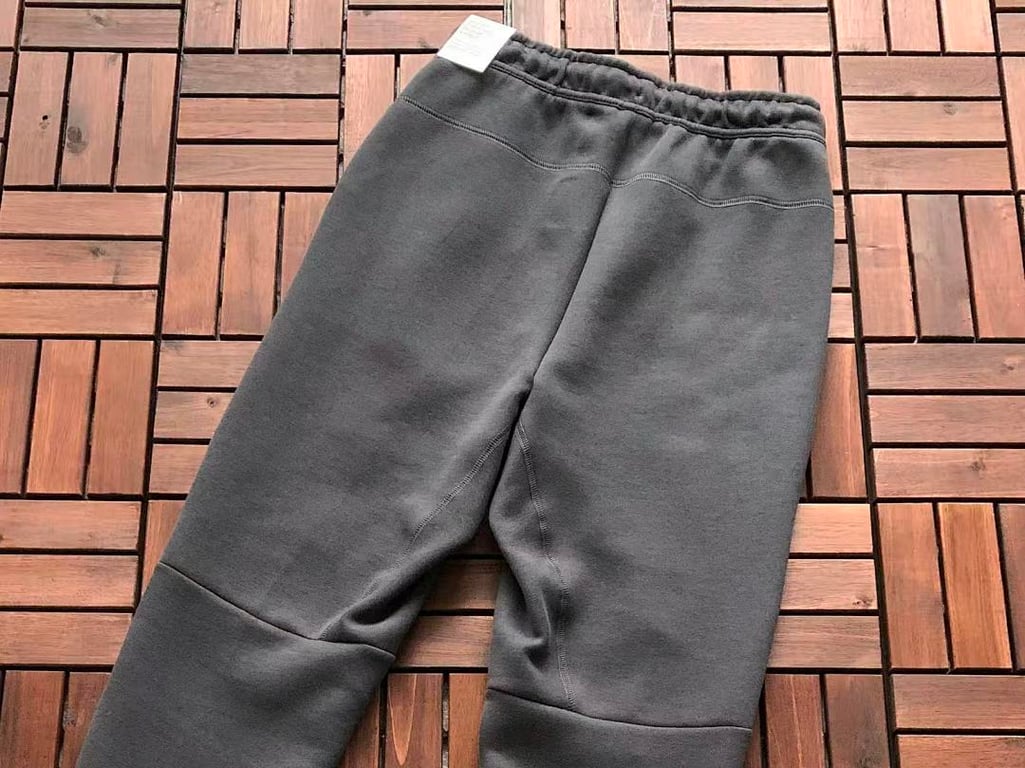 Nike Tech Fleece Tracksuit Dark Grey - 60