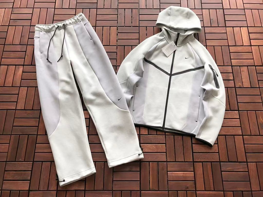 Nike Tech Fleece Pro Tracksuit Light Grey - 2