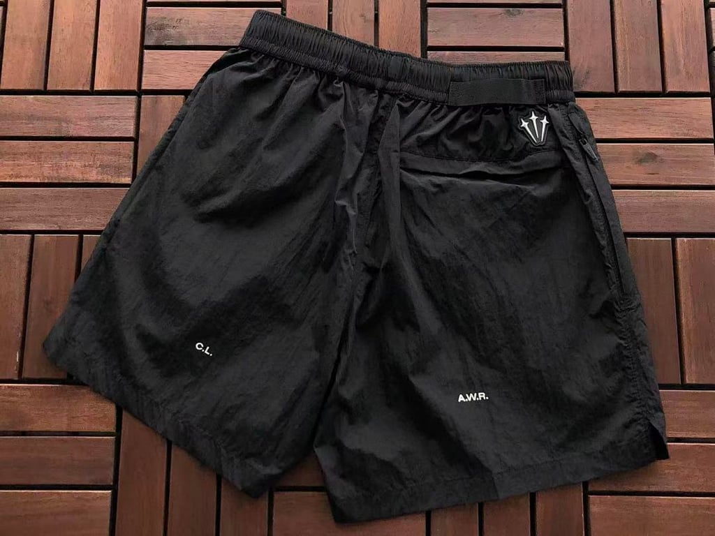Nike Nocta Woven Shorts - 21