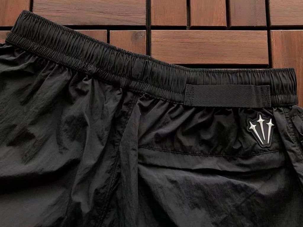 Nike Nocta Woven Shorts - 31