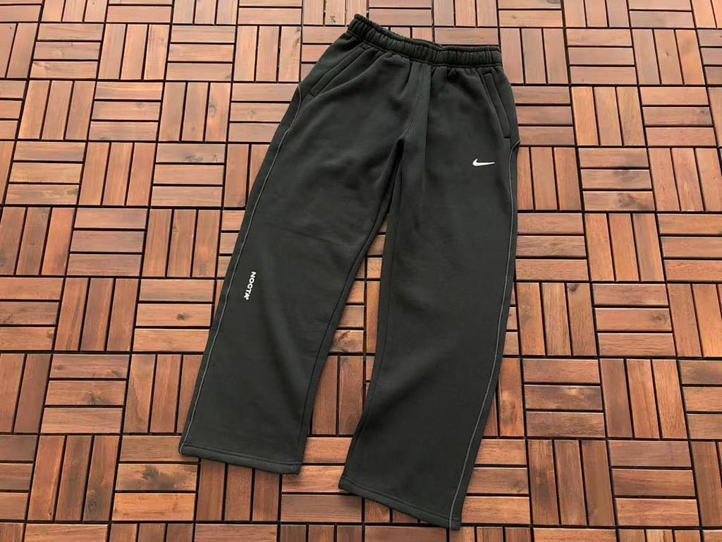 Nike Nocta Fleece Hoodie & Trousers Set - 71