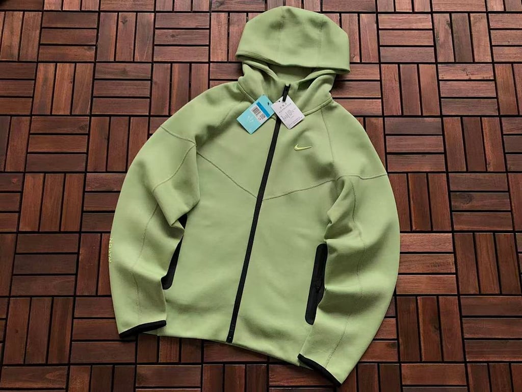 Nike x Nocta Tech Fleece Tracksuit - 24