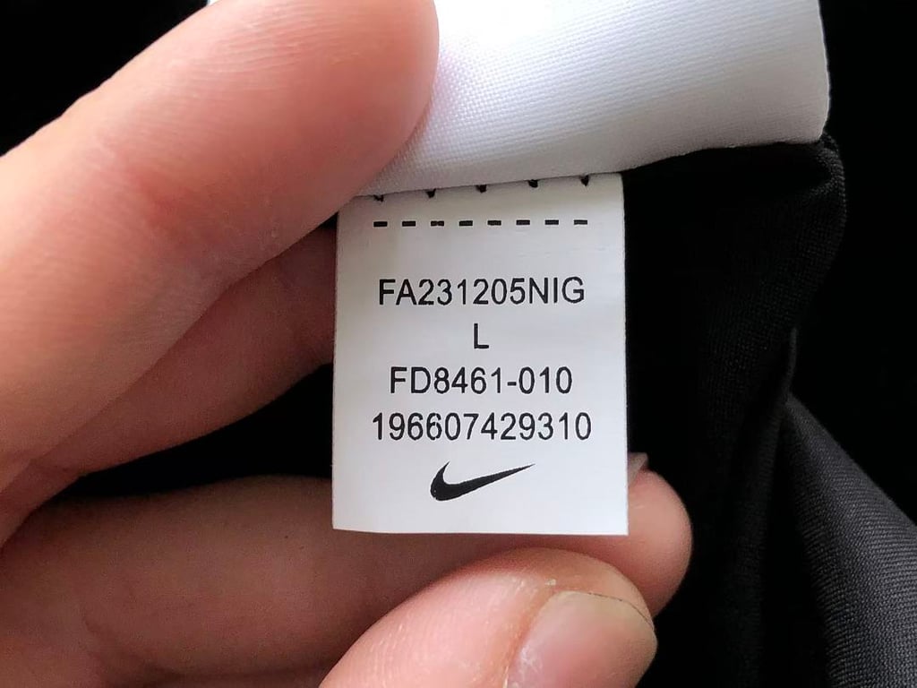 Nike Nocta Woven Shorts - 40