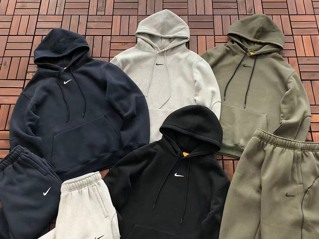 Nike Nocta Fleece Hoodie and Trousers - 18
