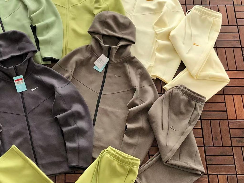 Nike Nocta Tech Fleece Hoodie & Trousers Set - 10