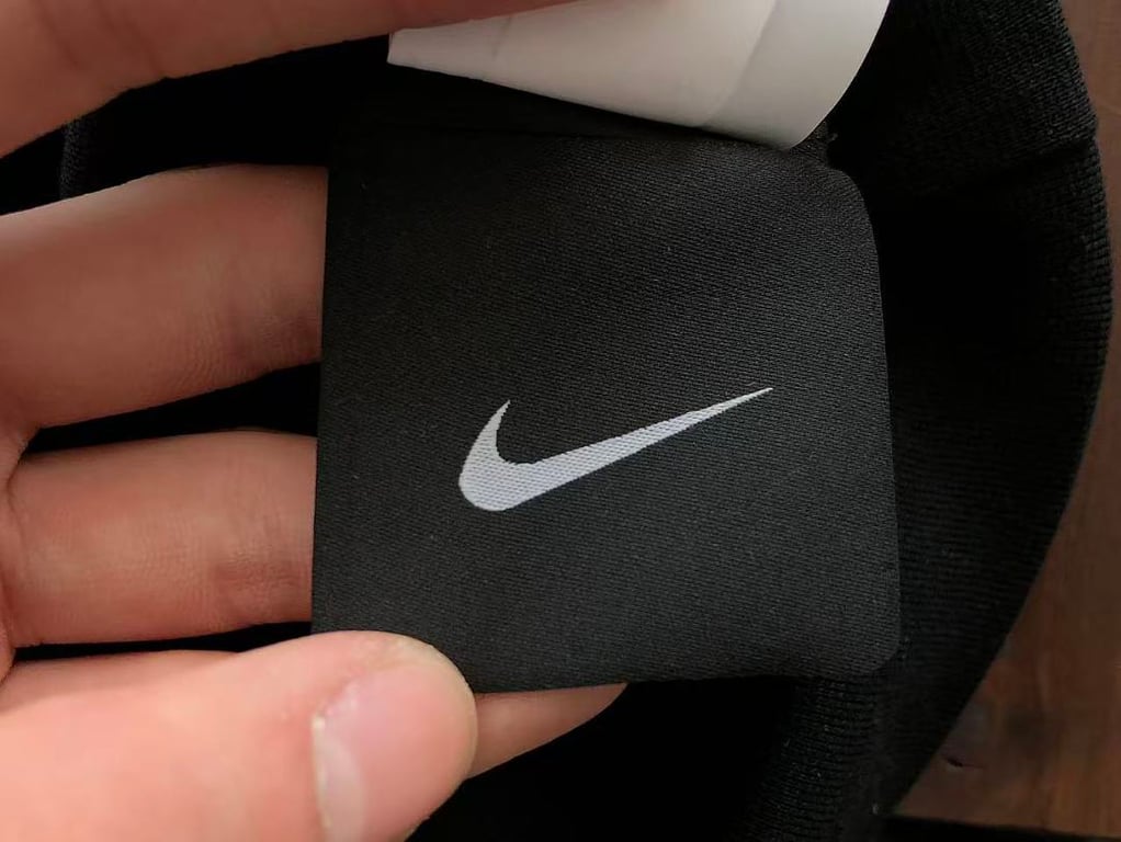 Nike Nocta Essential Crewneck & Sweatpants Set - 31