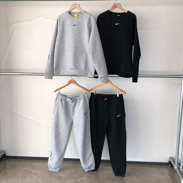 Nike Nocta Essential Crewneck & Sweatpants Set - 70