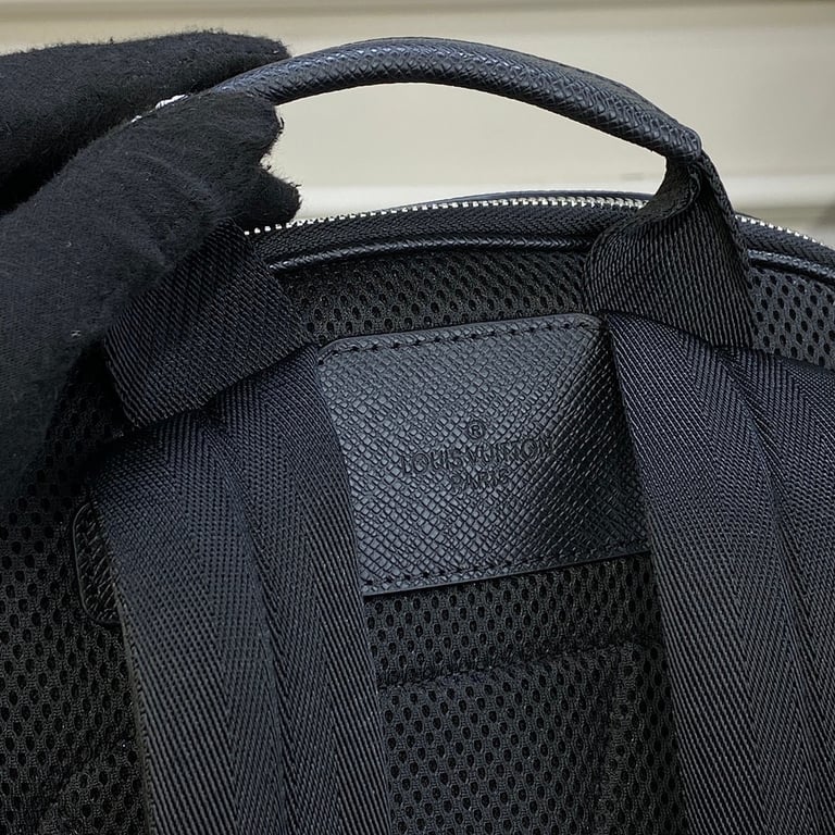 Louis Vuitton Adrian Backpack Taiga Leather Black - 5