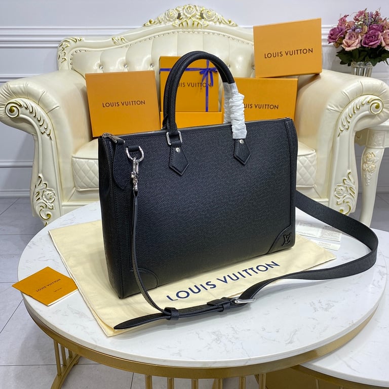 Louis Vuitton Slim Briefcase Taiga Leather Black - 10