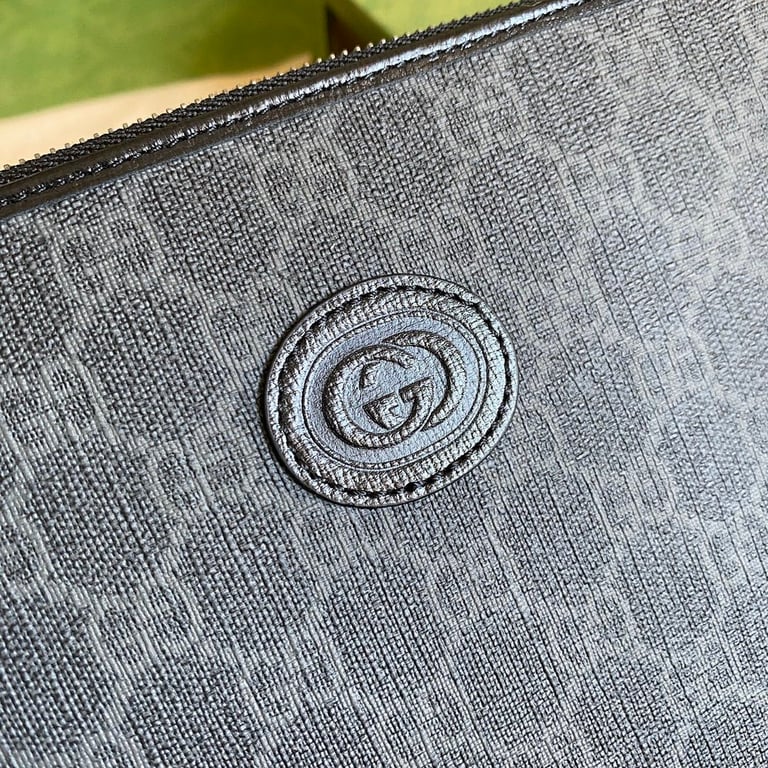 Gucci GG Supreme Interlocking G Pouch Black - 7