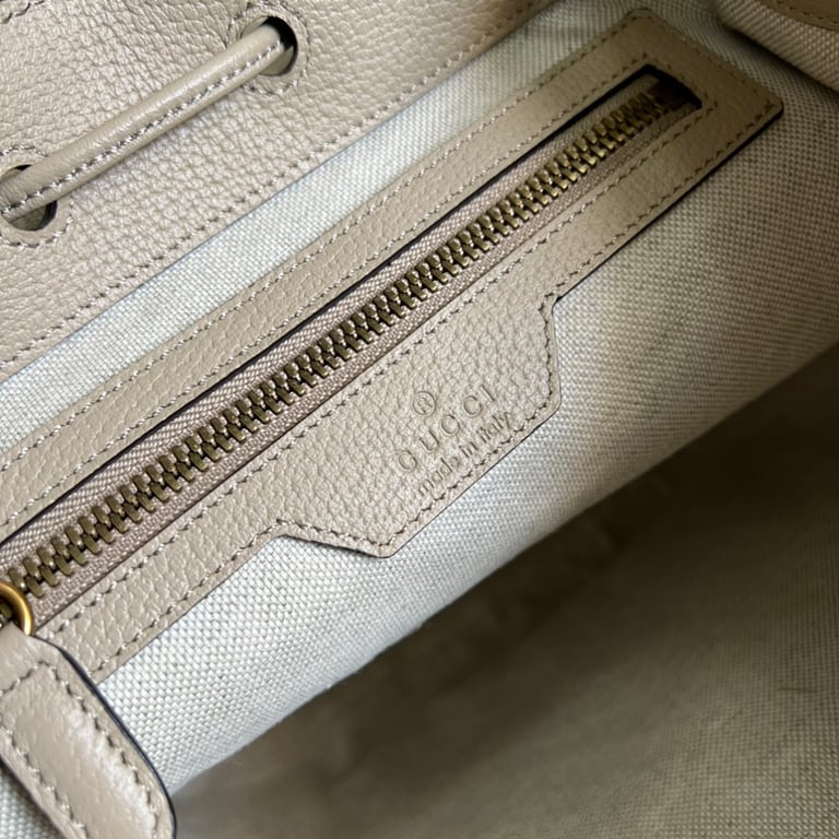 Gucci GG Supreme Backpack Beige Ivory - 3