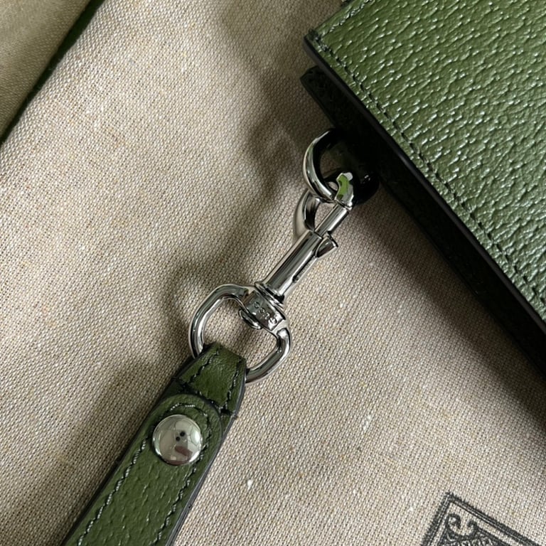 Gucci GG Marmont Leather Clutch Forest Green - 3