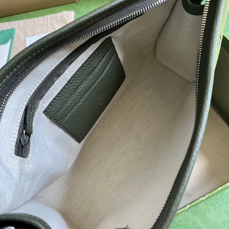 Gucci Jumbo GG Leather Clutch Green - 4