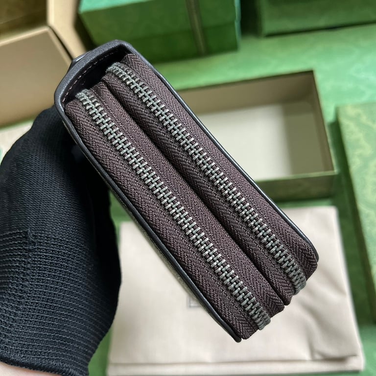 Gucci Jumbo GG Travel Document Case - 4