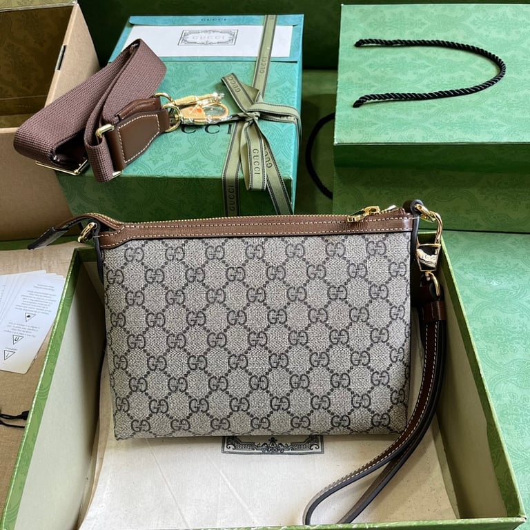 Gucci GG Supreme Interlocking G Messenger Bag 760021 - 9