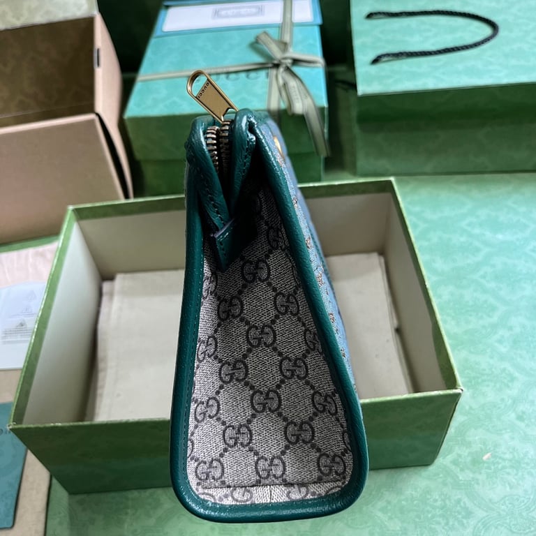 Gucci 751912 Mini GG Quilted Clutch Green - 7