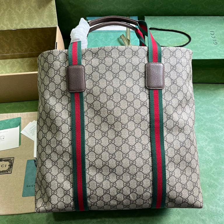 Gucci GG Supreme Tender Medium Tote Bag - 9