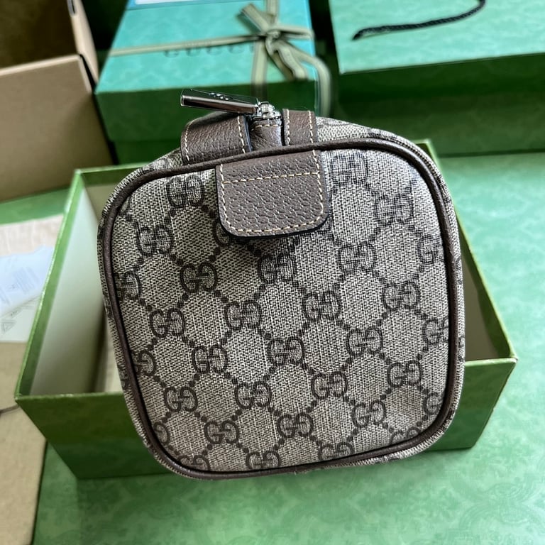 Gucci GG Supreme Web Toiletry Bag Beige Ebony - 7