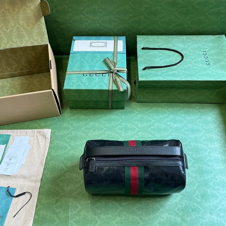 Gucci GG Crystal Web Toiletry Bag Black - 2