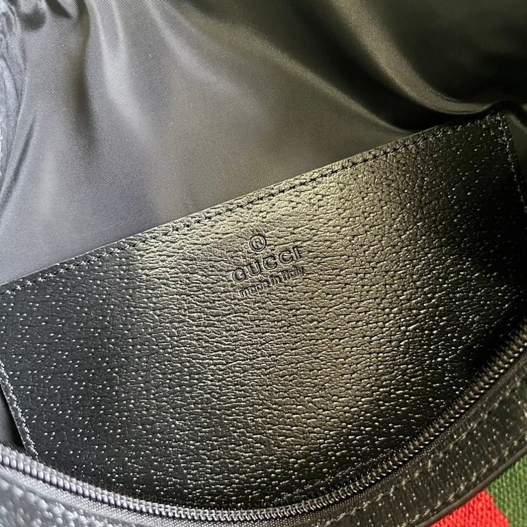 Gucci GG Crystal Web Toiletry Bag Black - 3