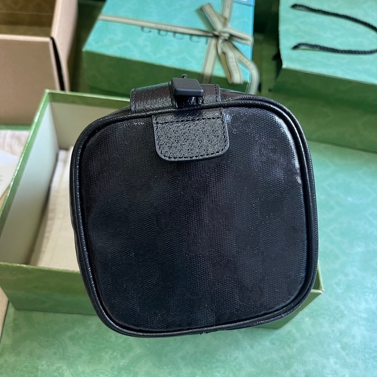 Gucci GG Crystal Web Toiletry Bag Black - 7
