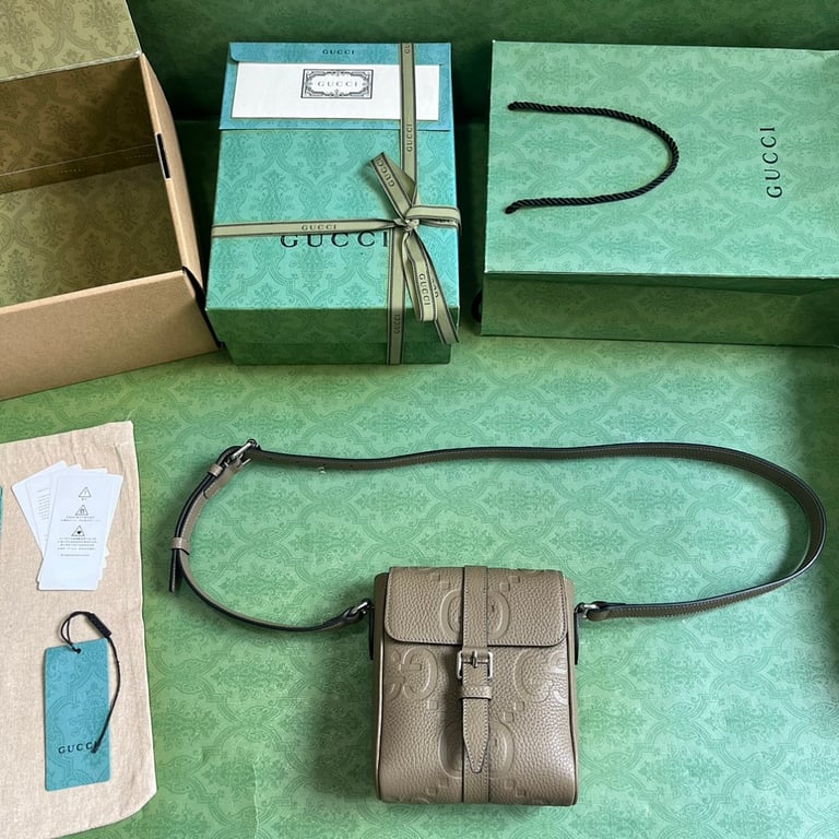 Gucci Jumbo GG Small Messenger Bag Grey - 2