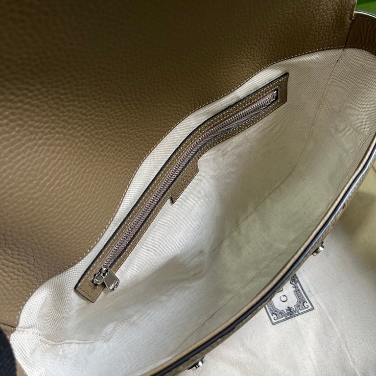 Gucci Jumbo GG Medium Messenger Bag Grey - 3