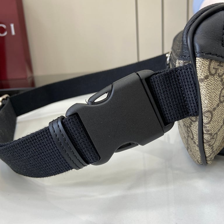 Gucci GG Supreme Belt Bag 450946 - 3